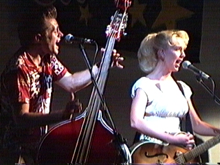 sat21.jpg (62715 bytes)